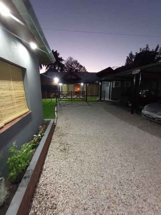 Escala Ezeiza Loft Con Desayuno Apartment Luis Guillon Exterior photo